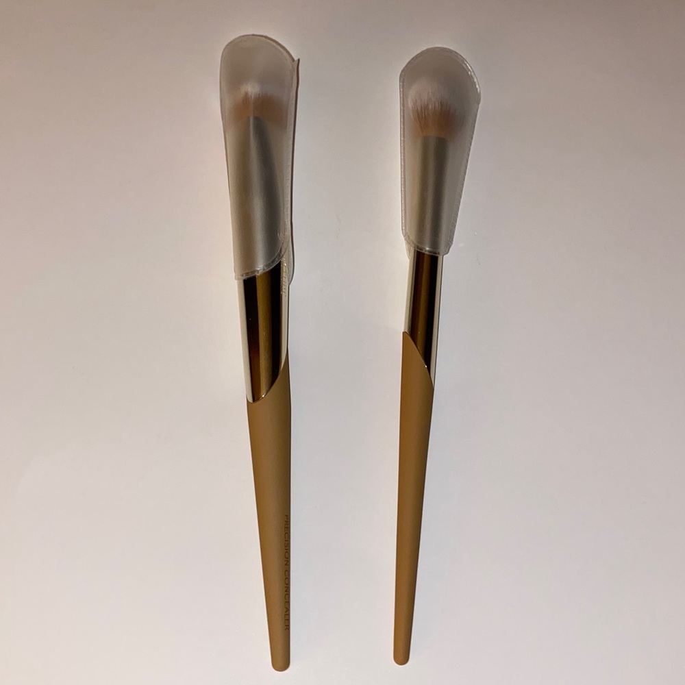 New in Box Complex Culture Two Angled Vegan Makeup Brushes